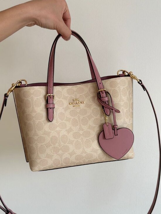 COACH Mollie 25 Heart Pendant - Picture 9 of 9